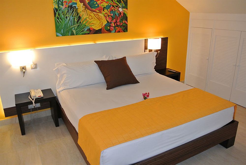 Hommage Hotel & Residences Baie Nettle Buitenkant foto