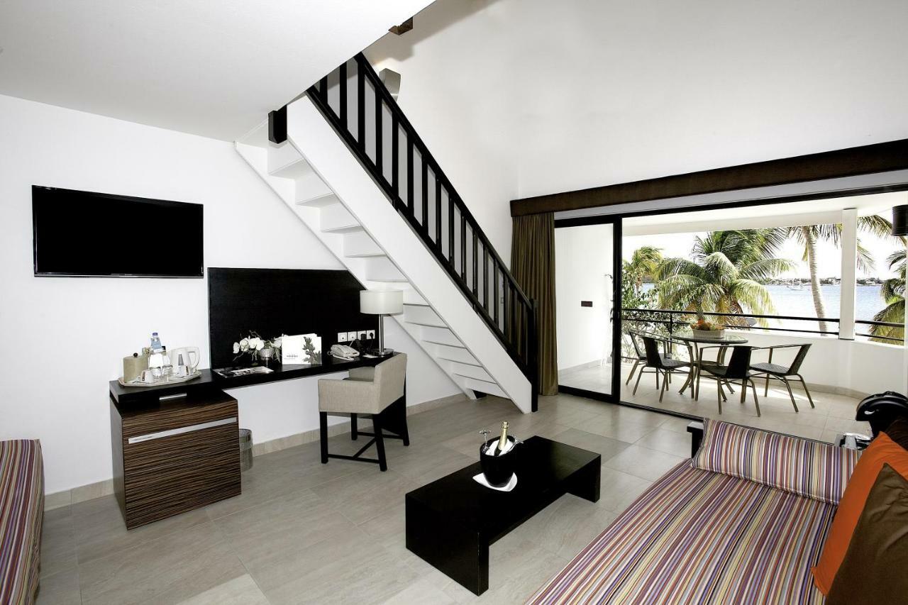 Hommage Hotel & Residences Baie Nettle Buitenkant foto