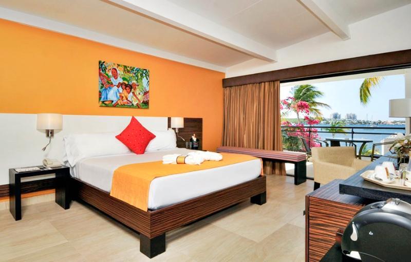 Hommage Hotel & Residences Baie Nettle Buitenkant foto